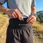 Ceinture hydratation trail running porte bâton Omada - vue 3